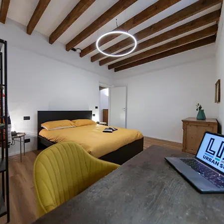 Lia Urban - Foce Genua