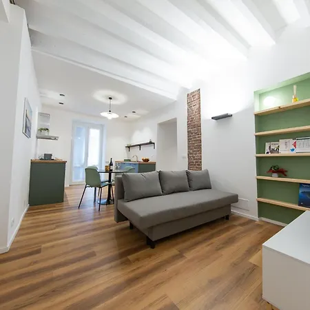 Lia Urban - Foce Apartment Genua