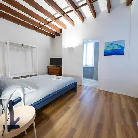 Lia Urban - Foce Genua